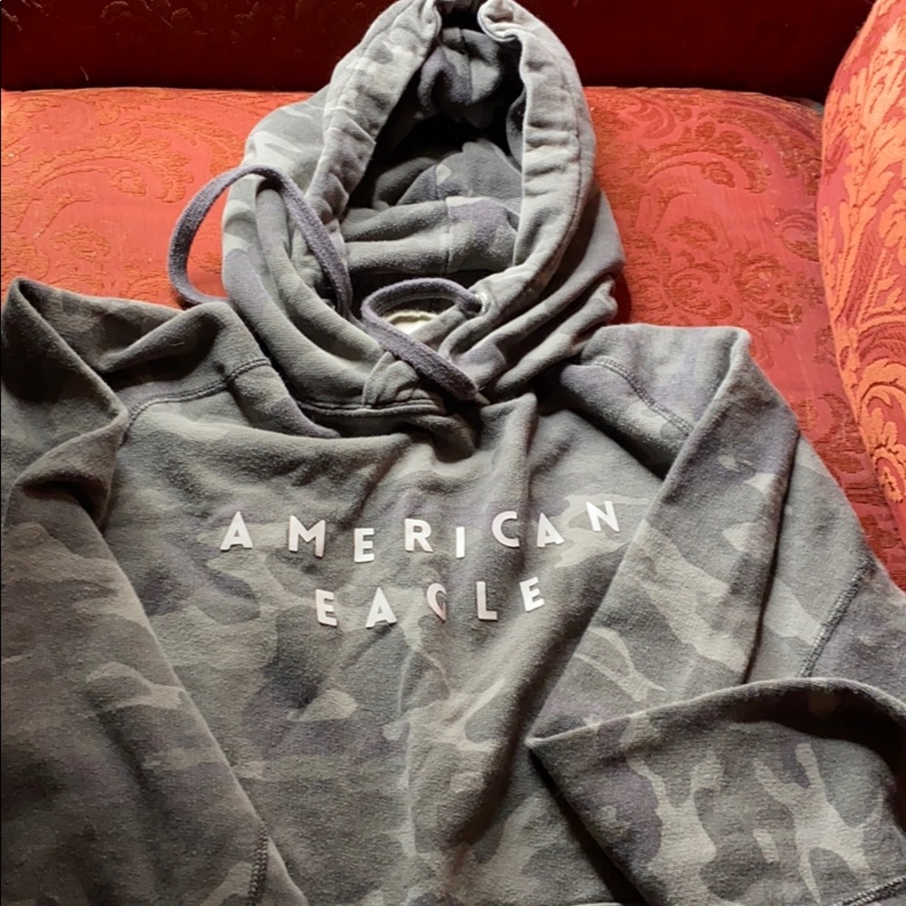 American Eagle Camo Hoodie